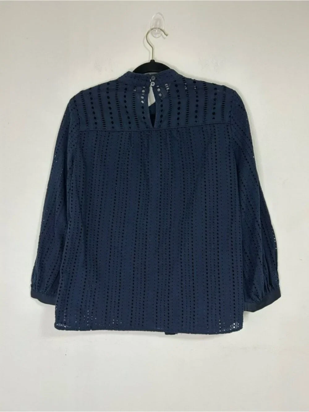 Banana Republic XS Navy Eyelet Lace Blouse & Black Lace Top Bundle Romantic